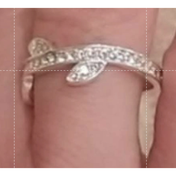 FAMILY TREE RING 925 Silver Size 8.5 Simulated Diamond Family Leaves Ring Dainty - Picture 2 of 12